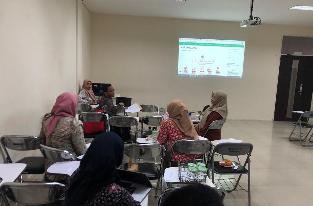 Persiapan Program Studi S1 PGPAUD Dalam Pengisian Butir Standar Audit Mutu Internal Periode 2022-2023 Universitas Nahdlatul Ulama Surabaya
