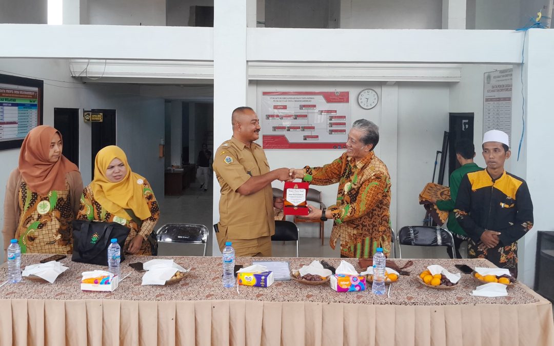 Mahasiswa S1 PGSD Selesaikan Program Bina Desa di Mojosarirejo, Gresik